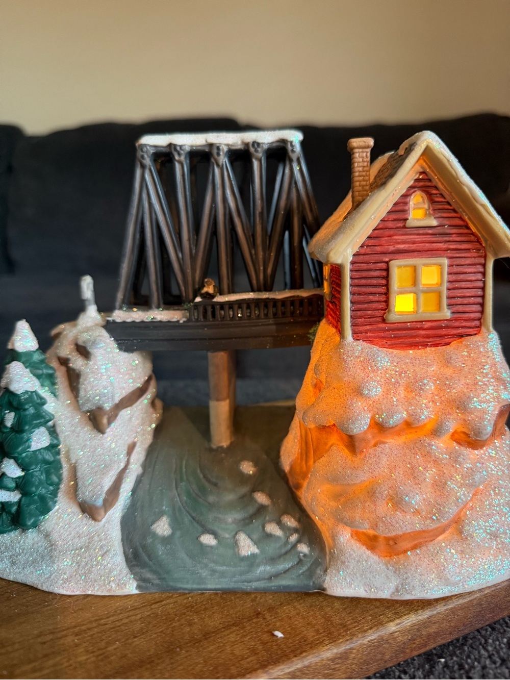 Enesco It’s A Wonderful Life Lighted Bedford Falls Bridge Christmas Village 2003